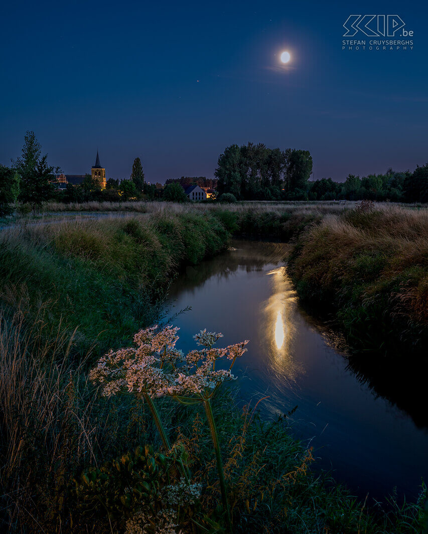 Hageland by night - Demer in Zichem (Bijna) volle maan aan de Demer in Zichem in Scherpenheuvel-Zichem Stefan Cruysberghs